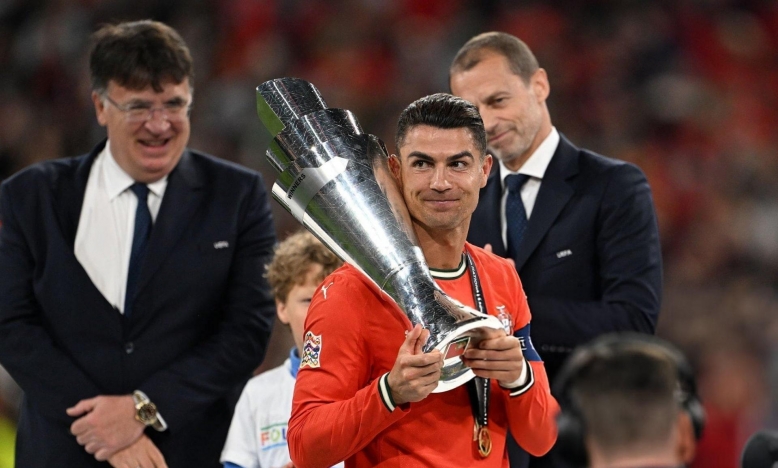 Cristiano Ronaldo đánh dấu cột mốc mới tại châu Á