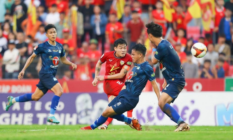 Trực tiếp Hà Tĩnh vs HAGL, 17h00 hôm nay 15/11