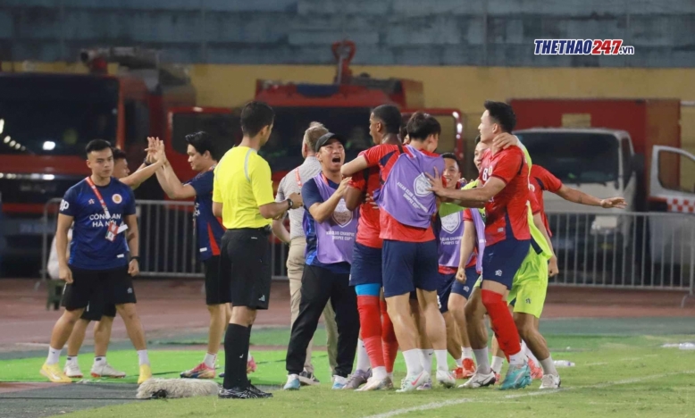 CAHN hoà đáng tiếc Buriram ở chung kết Shopee Cup