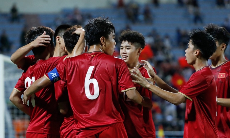 Danh sách triệu tập U17 Việt Nam: Bất ngờ Công Phương