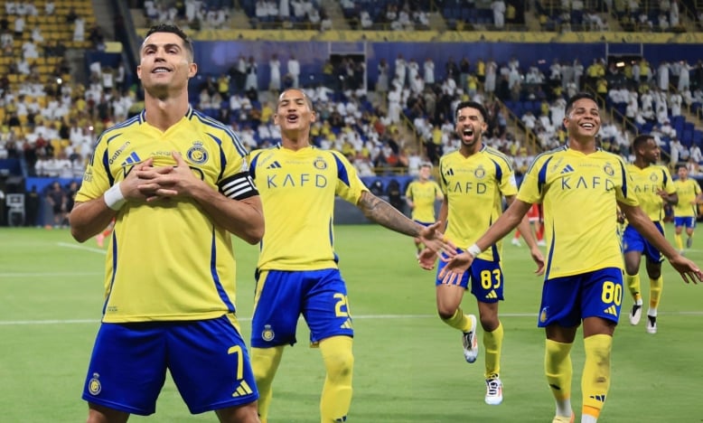 Ronaldo tỏa sáng, Al Nassr dễ dàng đánh bại Al Wehda