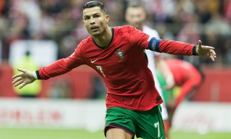 Ronaldo nổ súng, Bồ Đào Nha dễ dàng đè bẹp Ba Lan