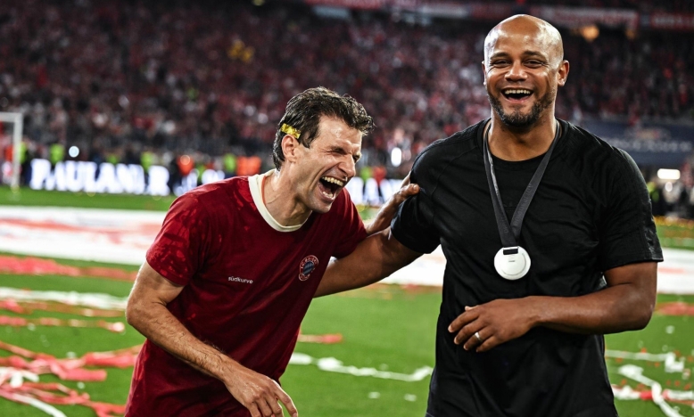 Không phải Kane, HLV Bayern ca ngợi một cầu thủ trong ngày vô địch