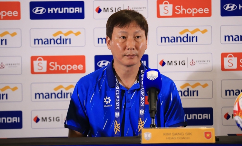 HLV Kim Sang Sik chia sẻ lợi thế của U23 Việt Nam trước U23 Indonesia