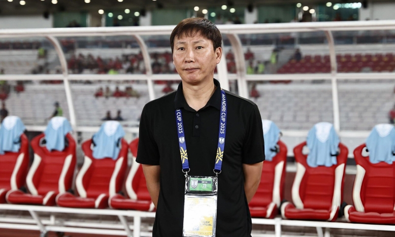 Báo Hàn Quốc ca ngợi HLV Kim Sang Sik sau chiến tích cùng U23 Việt Nam
