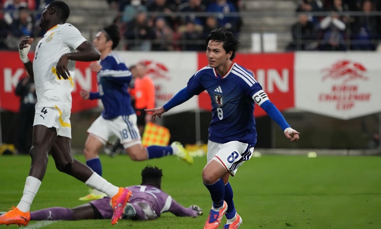 Hàng công thăng hoa, Nhật Bản thắng dễ Ghana