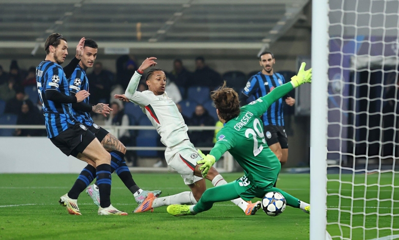 Trực tiếp Atalanta 1-1 Chelsea: Sai lầm hàng thủ