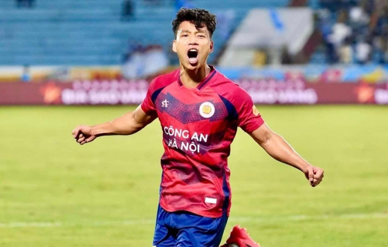 Văn Thanh bất ngờ chia tay CAHN?