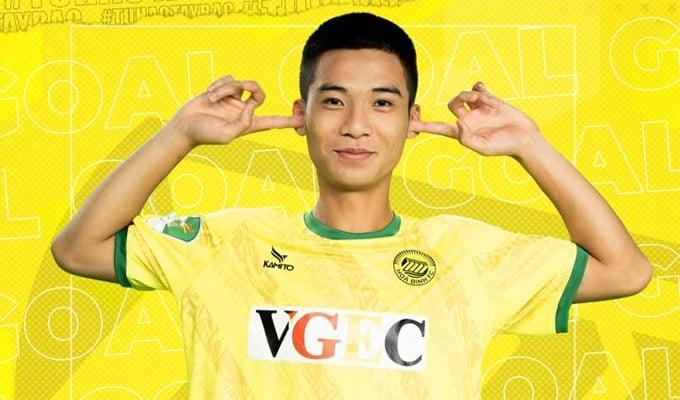 Thần đồng bóng đá Việt Nam chính thức có bến đỗ mới