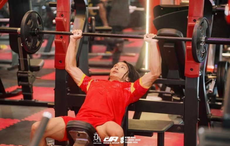 Thêm 1 tiền vệ Việt kiều Pháp về Việt Nam thi đấu