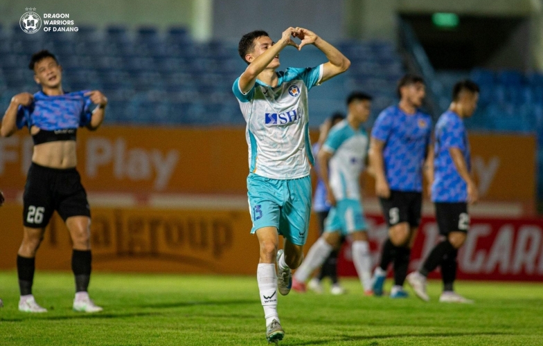 Tiền vệ Việt kiều Nga cập bến V.League