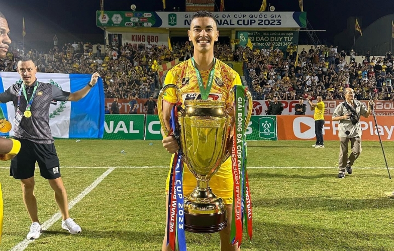 Trung vệ Brazil cao 1m95 chính thức có bến đỗ mới tại V.League