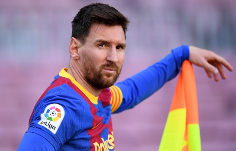 Đội bóng 'không có gì ngoài tiền' hành động cực lạ với Messi khiến ai cũng lắc đầu khó hiểu