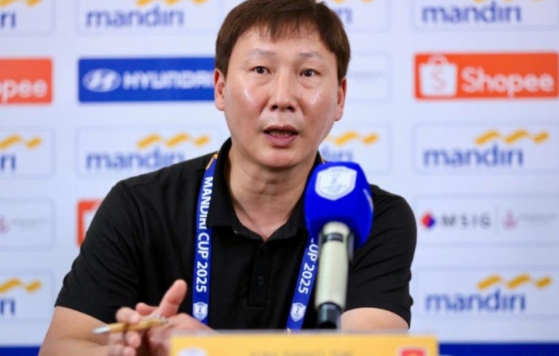 HLV Kim Sang Sik hài lòng với chiến thắng 3-0