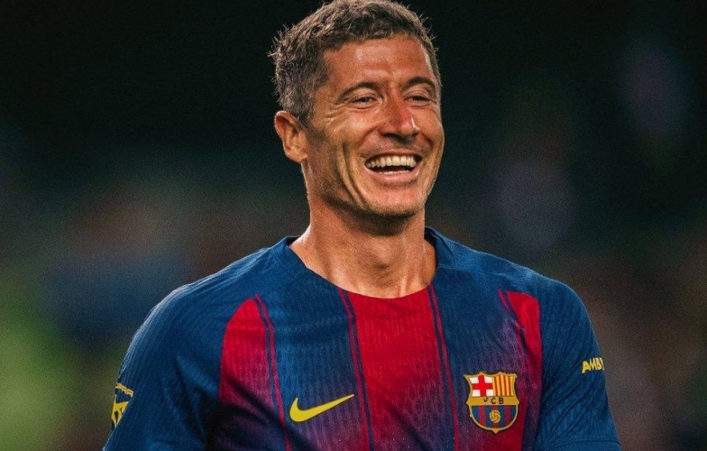 Robert Lewandowski sẽ không rời Barca?