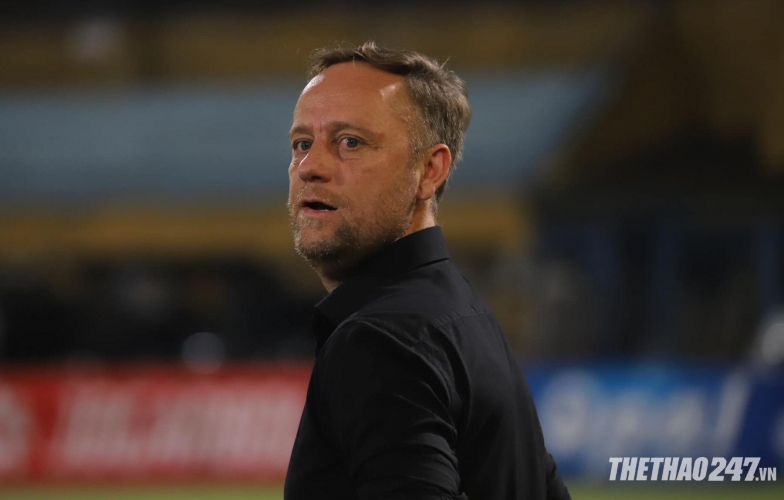 HLV Polking: 'U22 Việt Nam thắng Thái Lan nhờ ý chí hơn là chiến thuật'
