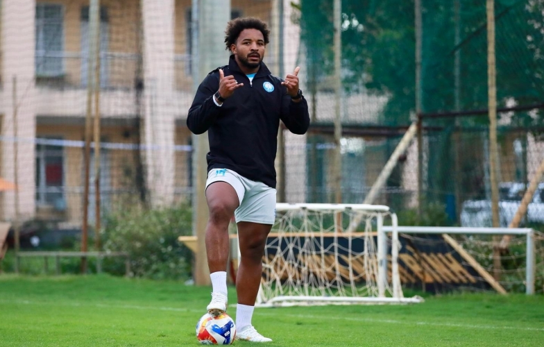 Xuân Son trở lại Việt Nam, hướng đến giai đoạn quyết định của mùa giải