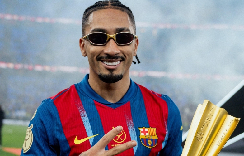 Raphinha rực sáng tại El Clasico, Barca bảo vệ ngôi vương Siêu cúp