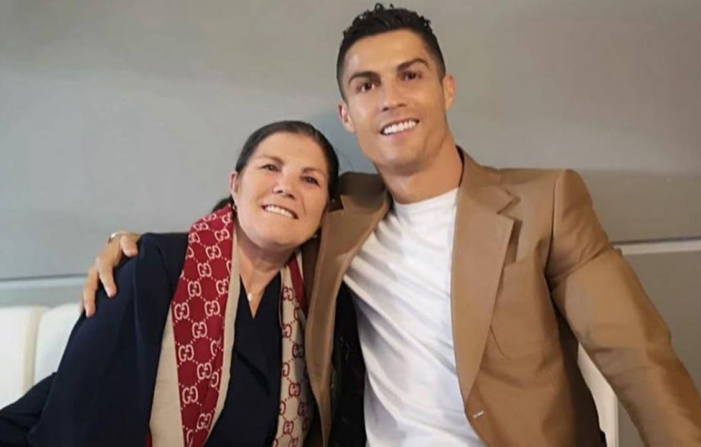 Mẹ Ronaldo bất ngờ chỉ ra người tài năng hơn cả CR7