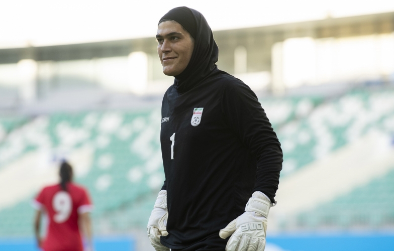 NÓNG: Bóng đá châu Á gặp 'biến', Iran bị kiện lên AFC vì nghi vấn thủ môn