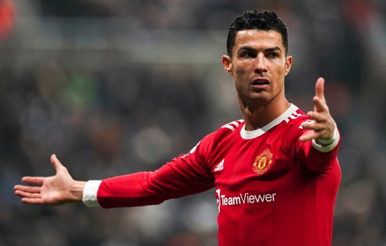 Ra yêu cầu vô lý, Ronaldo quyết định rời Man United?