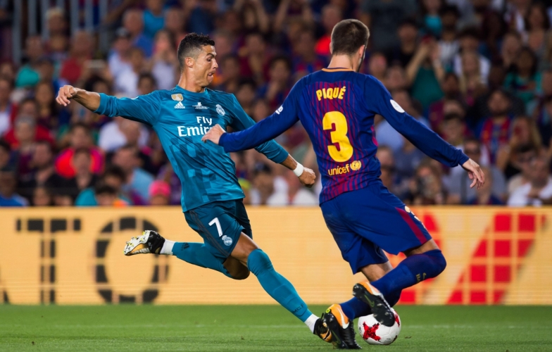 Ronaldo và đàn em liên tục lập siêu phẩm vào lưới Barca ở Siêu cúp Tây Ban Nha