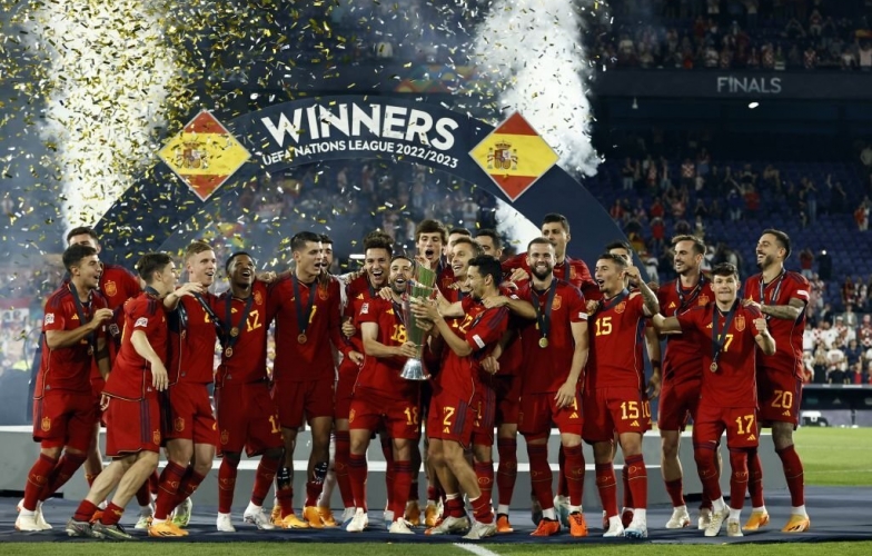 Tây Ban Nha vô địch Nations League, công thần 37 tuổi lập kỷ lục