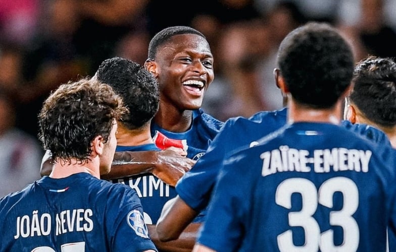 PSG nhọc nhằn đánh bại Girona trong trận ra quân Champions League