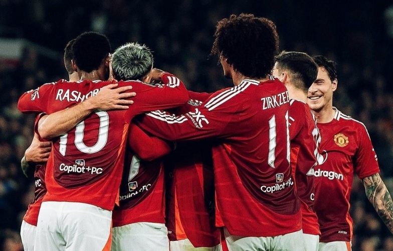 Trực tiếp Manchester United 2-0 PAOK: Cú đúp của Amad Diallo