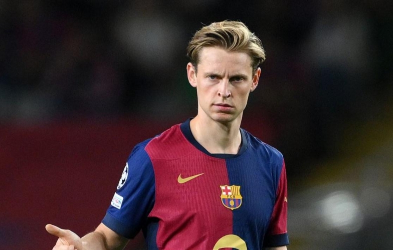 Barcelona 'điên đầu' vì Frenkie De Jong