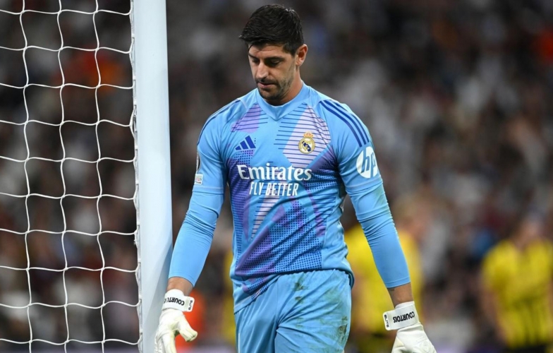 Courtois lại gây ồn ào ở Madrid