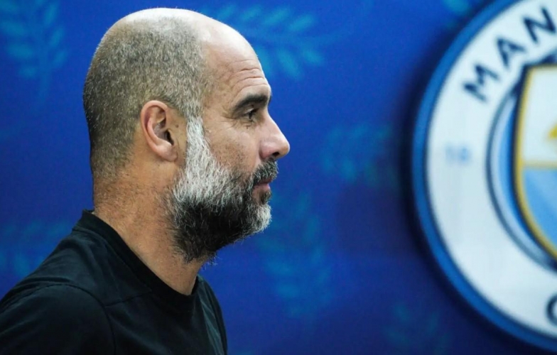 CĐV không vui khi Pep Guardiola gia hạn với Man City