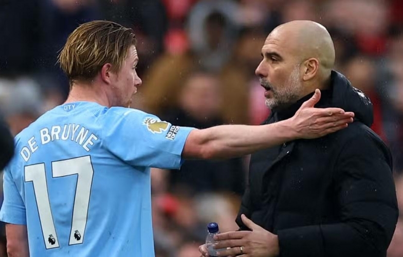 Man City lao dốc vì Pep hục hặc với De Bruyne