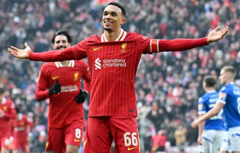 Alexander-Arnold lập siêu phẩm, Liverpool thắng dễ Accrington