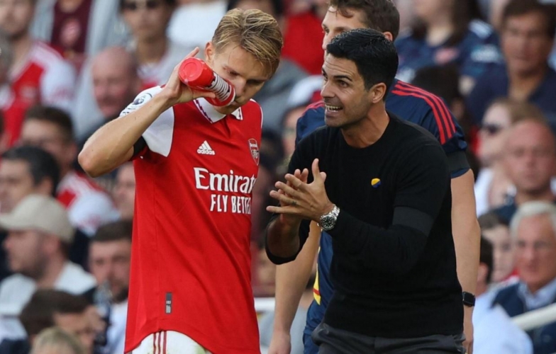 CĐV Arsenal đòi Arteta tước băng đội trưởng của Odegaard, chỉ thẳng cái tên xứng đáng