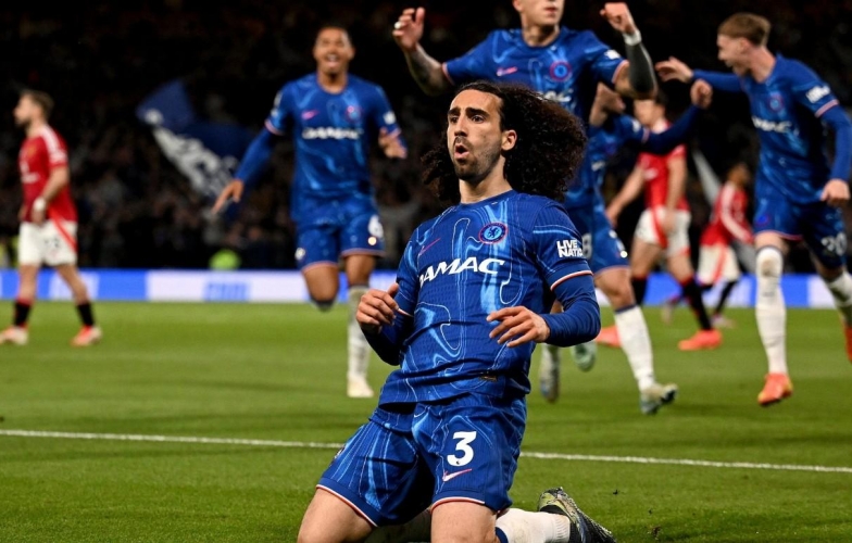 Trực tiếp Chelsea 1-0 MU: Quỷ đỏ tìm bàn gỡ