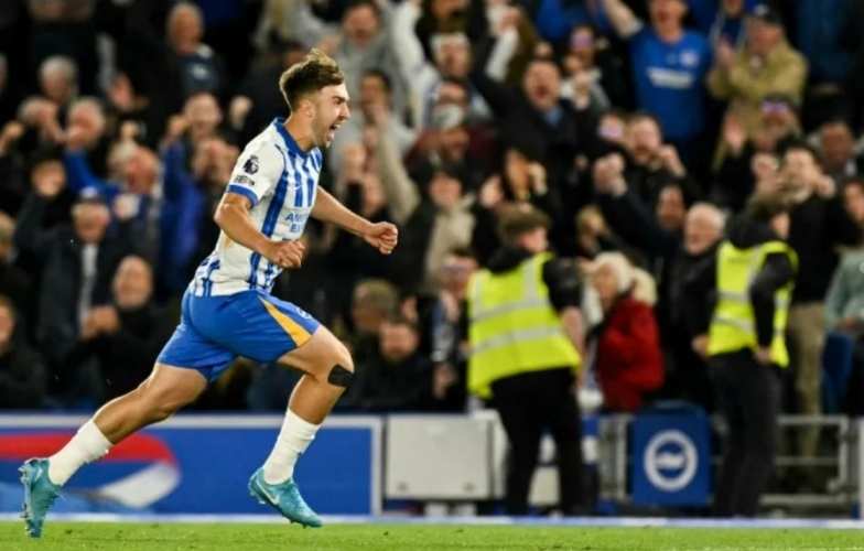 Bị Brighton 'đánh úp' phút cuối, Liverpool mất điểm ba trận liên tiếp sau chức vô địch