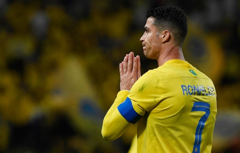 Al Nassr sinh biến, tương lai Ronaldo lại khó lường