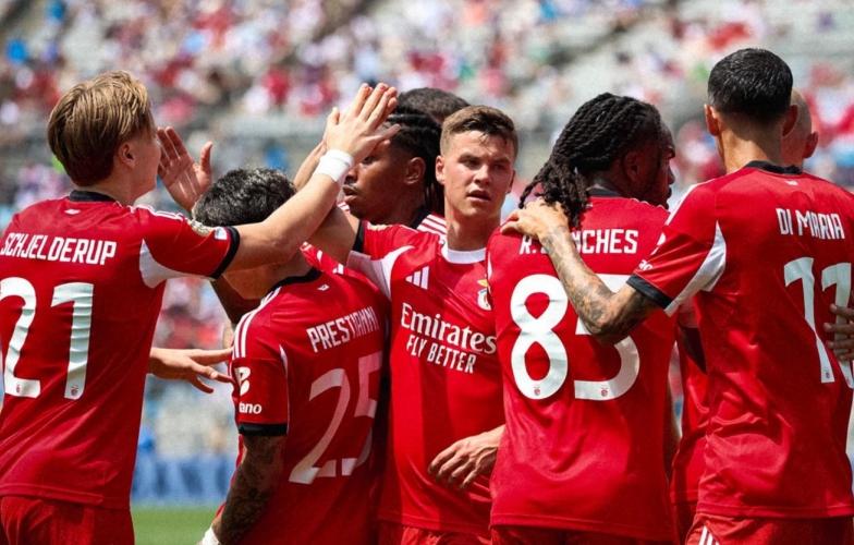 Benfica quật ngã Bayern, giành ngôi đầu bảng C Club World Cup