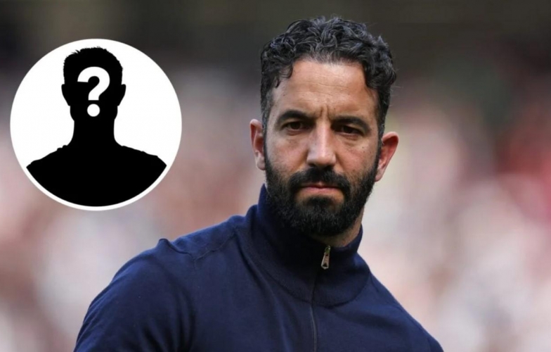 Huyền thooại MU tự ứng cử, muốn làm HLV Manchester United