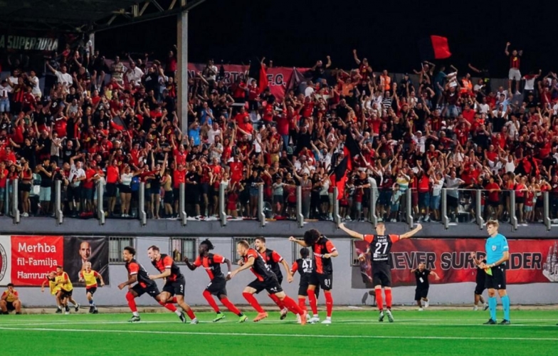 Đội bóng tí hon làm nên lịch sử tại Champions League