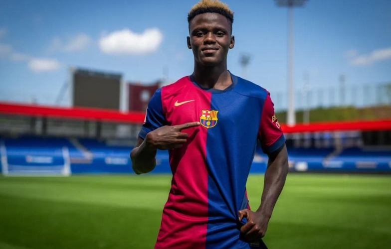 Chơi 26 phút, sao trẻ châu Phi vẫn được Barca ký tiếp hợp đồng