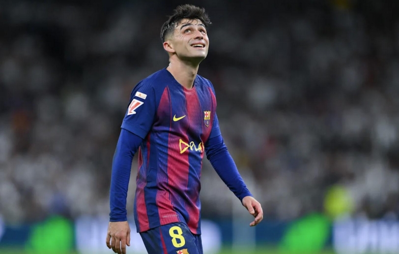 Barcelona nhận đòn giáng mạnh mới