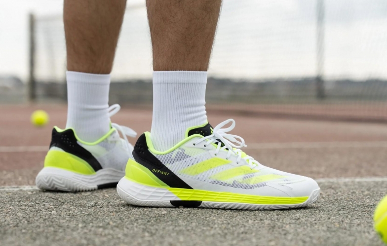 Giày pickleball Adidas Defiant Speed 2: Vũ khí cho lối chơi tốc độ cao