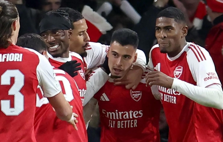 Hạ gục Bayern Munich, Arsenal là đội duy nhất bất bại ở Champions League