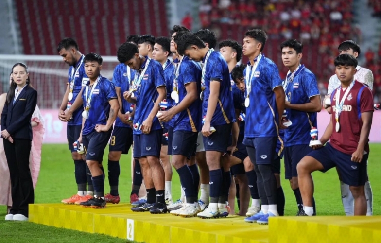 CĐV Đông Nam Á đồng loạt phản ứng khi Thái Lan 'trắng tay' HCV bóng đá
