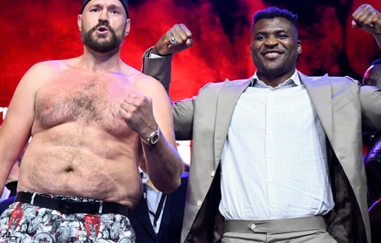 Francis Ngannou dự đoán người chiến thắng giữa Fury - Usyk