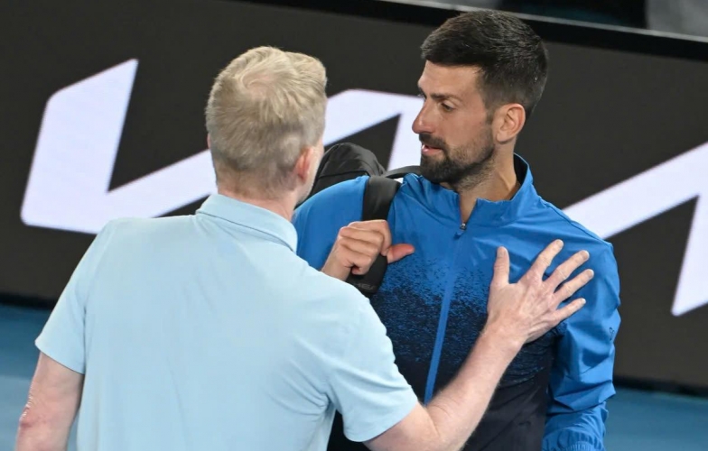 Nhà báo Úc lên tiếng xin lỗi vì xúc phạm Djokovic