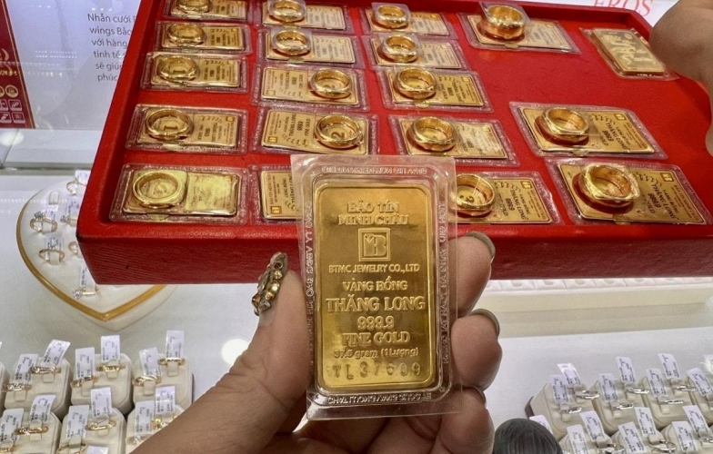 Giá vàng hôm nay trưa 29/5: Sắc đỏ trên diện rộng