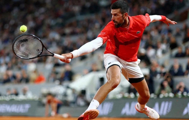 Djokovic phải thi đấu trùng giờ chung kết Champions League